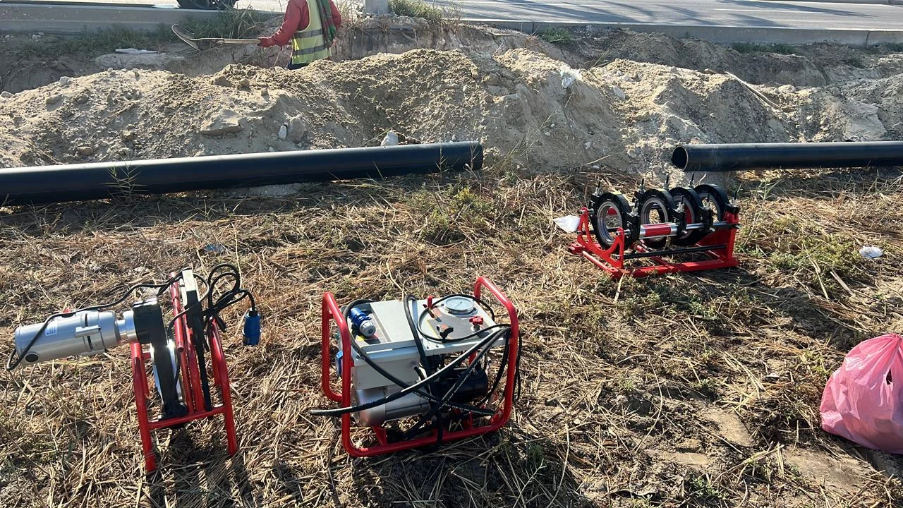 HDPE butt-fusion welding equipment prepared for AAMCO site work